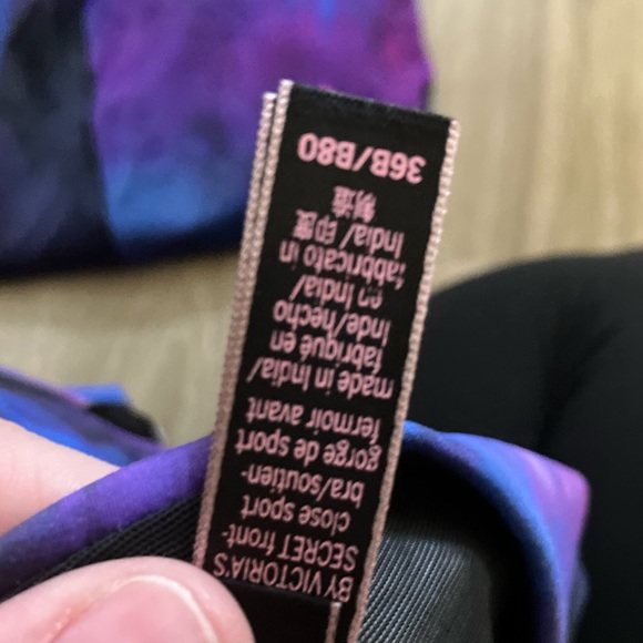 Victoria Secret galaxy yoga workout set 36B and size 6 - Picture 3 of 5